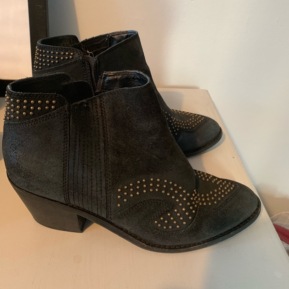 Lucky Brand booties with antique gold studs